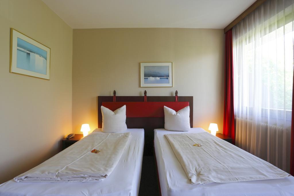 Alpen.Adria.Stadthotel كلاغنفورت المظهر الخارجي الصورة
